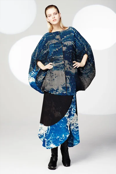 Look 24